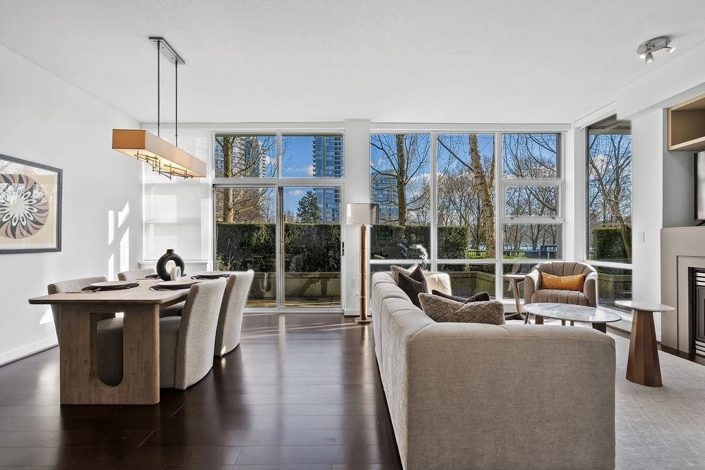 TH105-638 Beach Crescent, Vancouver, BC, V6Z 3H6 - 7
