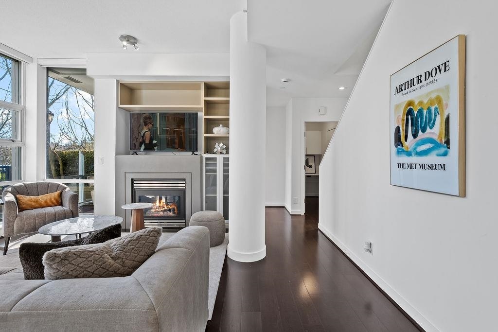 TH105-638 Beach Crescent, Vancouver, BC, V6Z 3H6 - 12