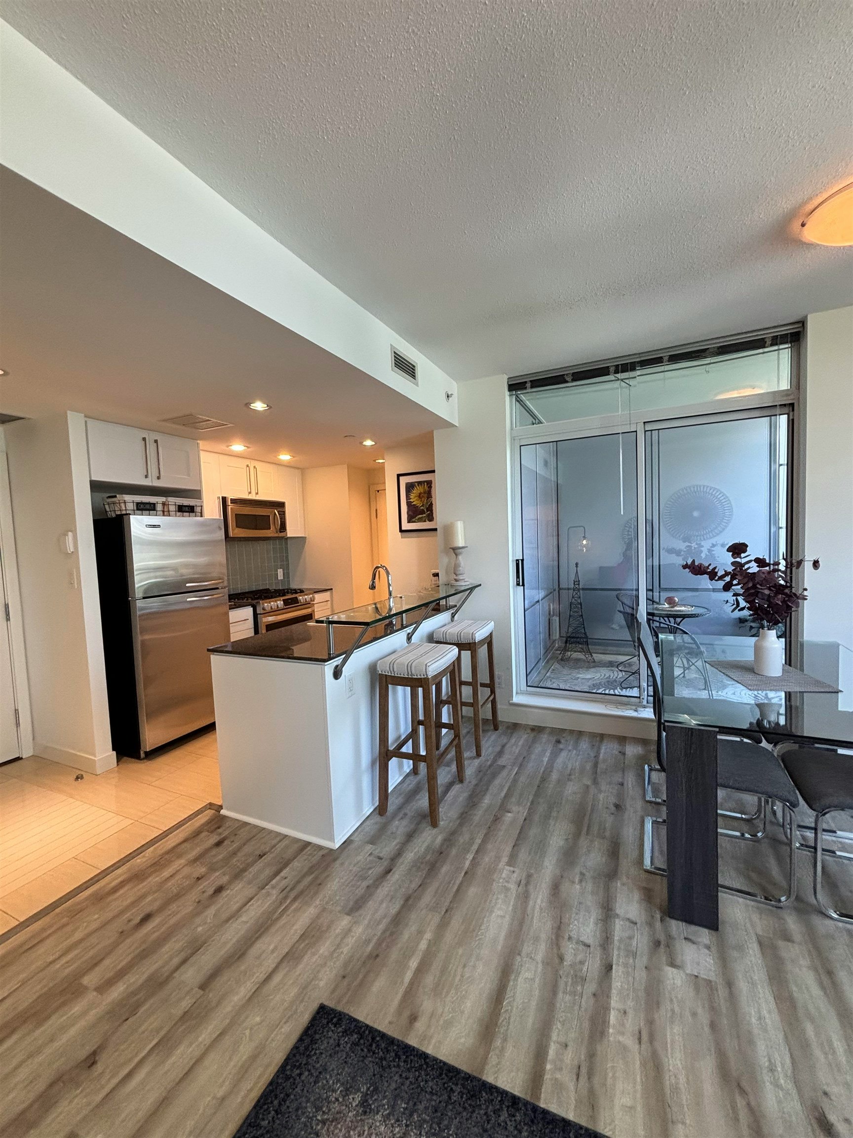 906-633 Kinghorne Mews, Vancouver, BC, V6Z 3A9 - 9