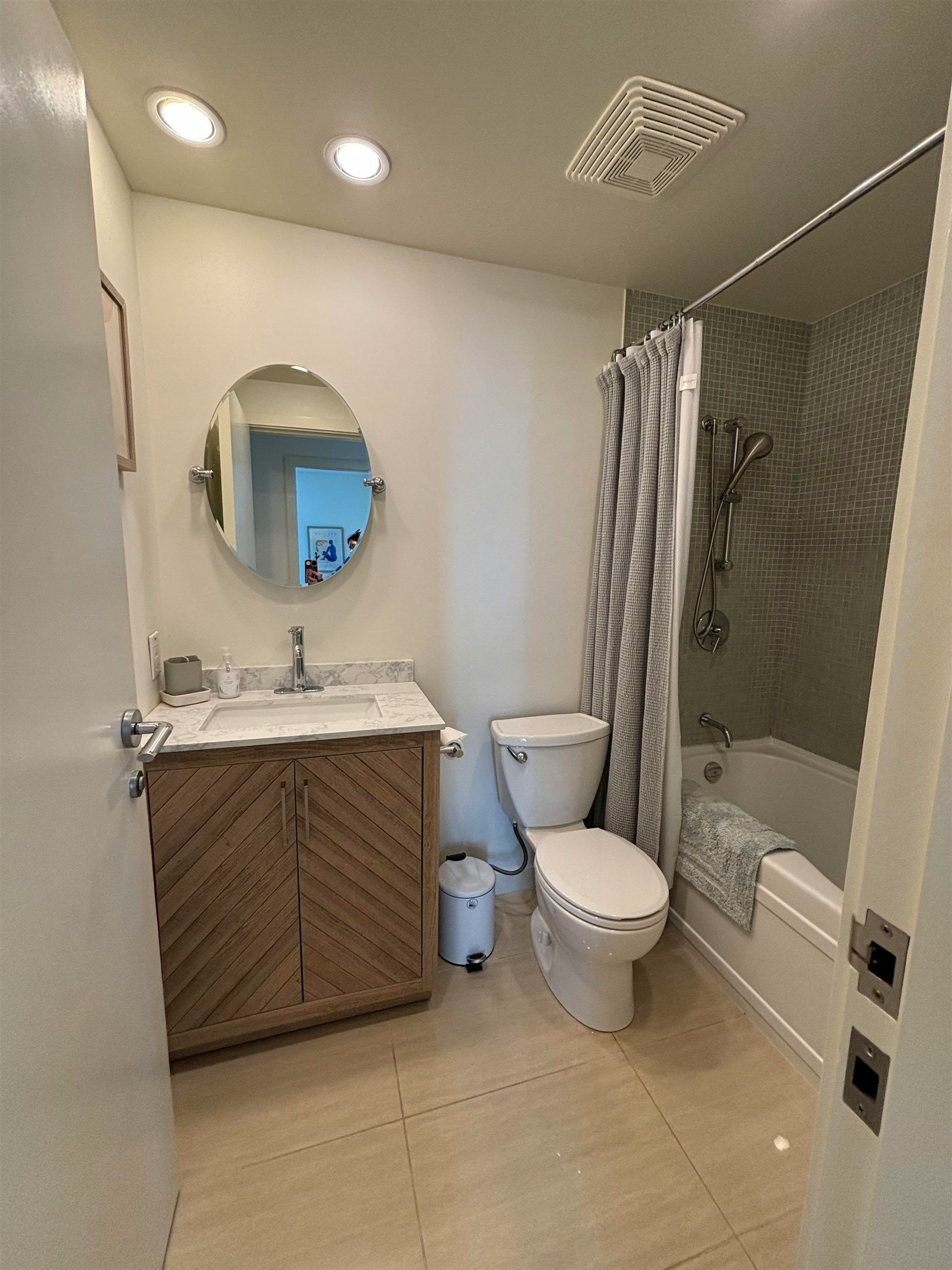 906-633 Kinghorne Mews, Vancouver, BC, V6Z 3A9 - 23