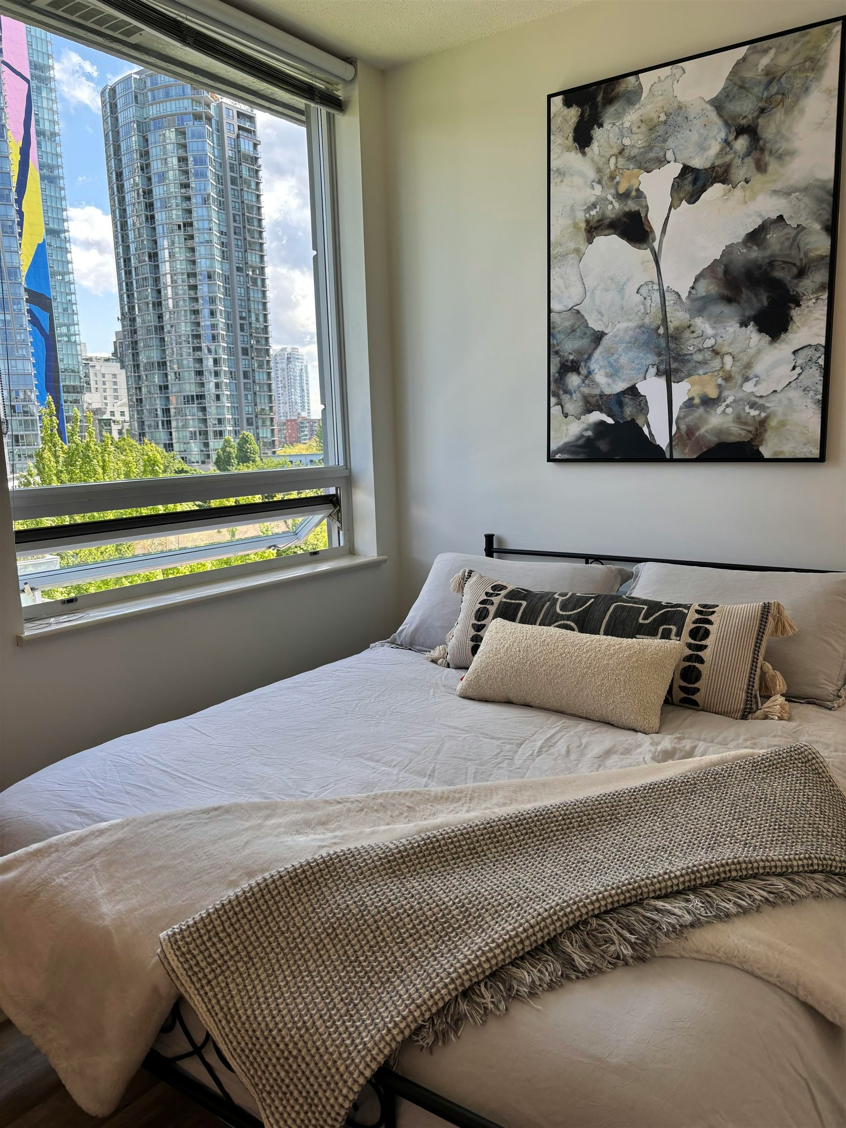 906-633 Kinghorne Mews, Vancouver, BC, V6Z 3A9 - 18