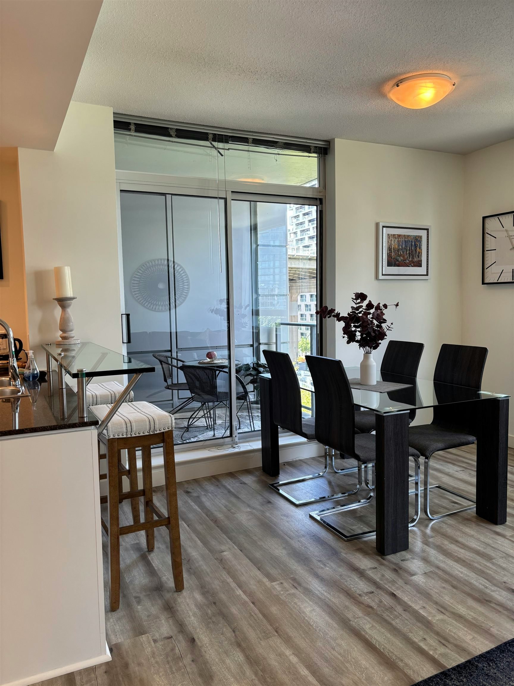 906-633 Kinghorne Mews, Vancouver, BC, V6Z 3A9 - 7