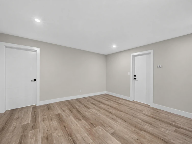 19742 33 Avenue, Langley, BC, V3A 0N9 - 35