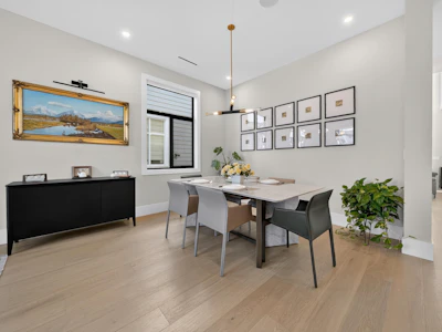 19742 33 Avenue - 5
