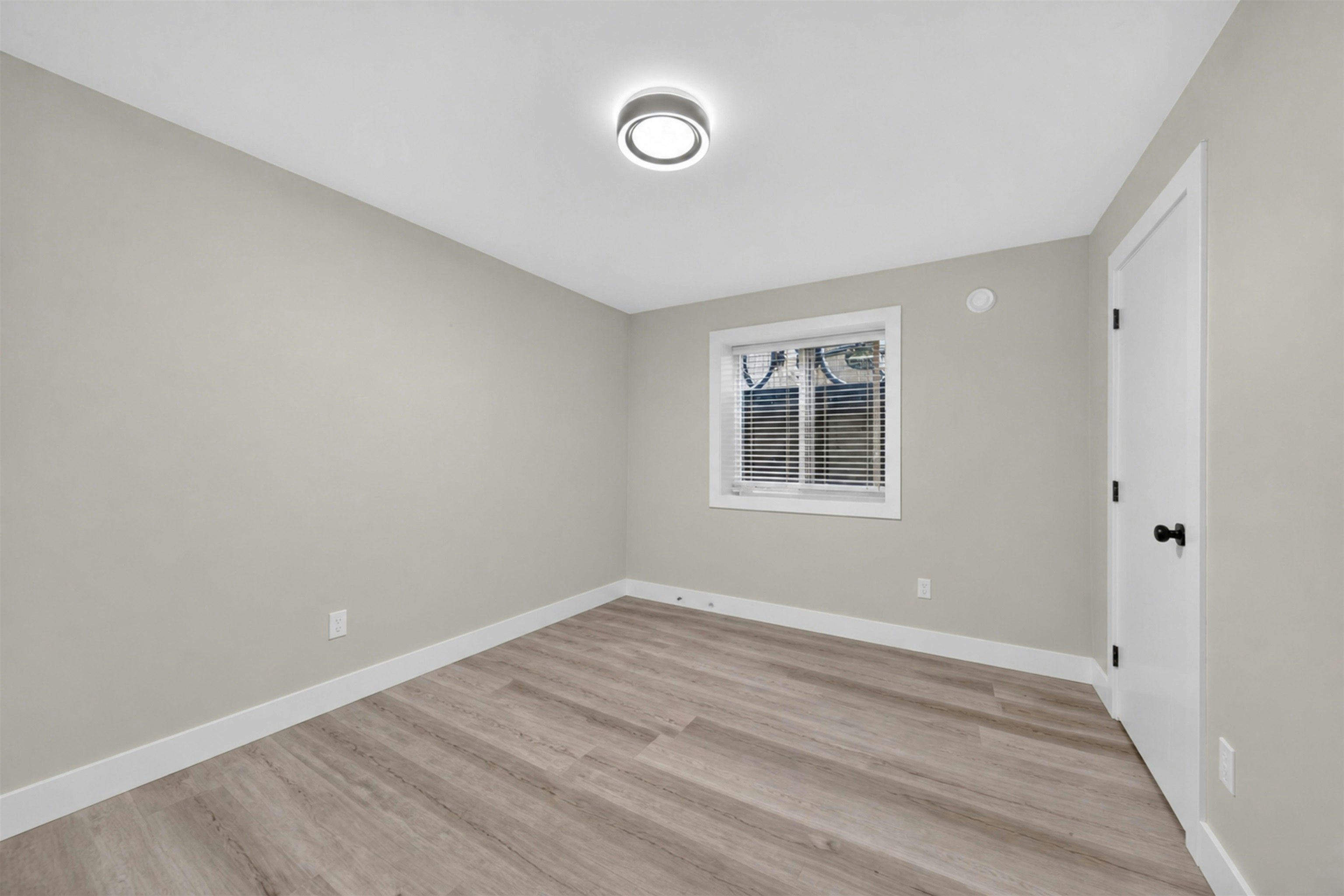 19742 33 Avenue, Langley, BC, V3A 0N9 - 38
