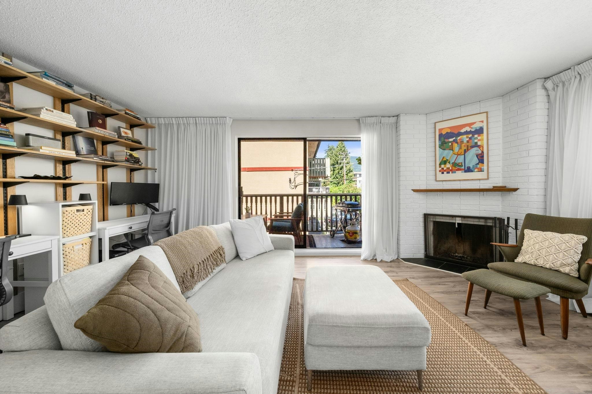 202-1610 Chesterfield Avenue, North Vancouver, BC, V7M 2N7 - 14