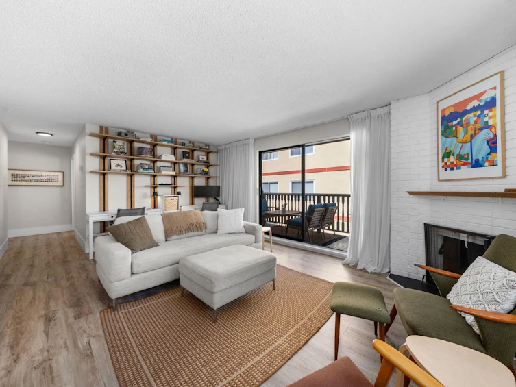 202-1610 Chesterfield Avenue, North Vancouver, BC, V7M 2N7 - 15