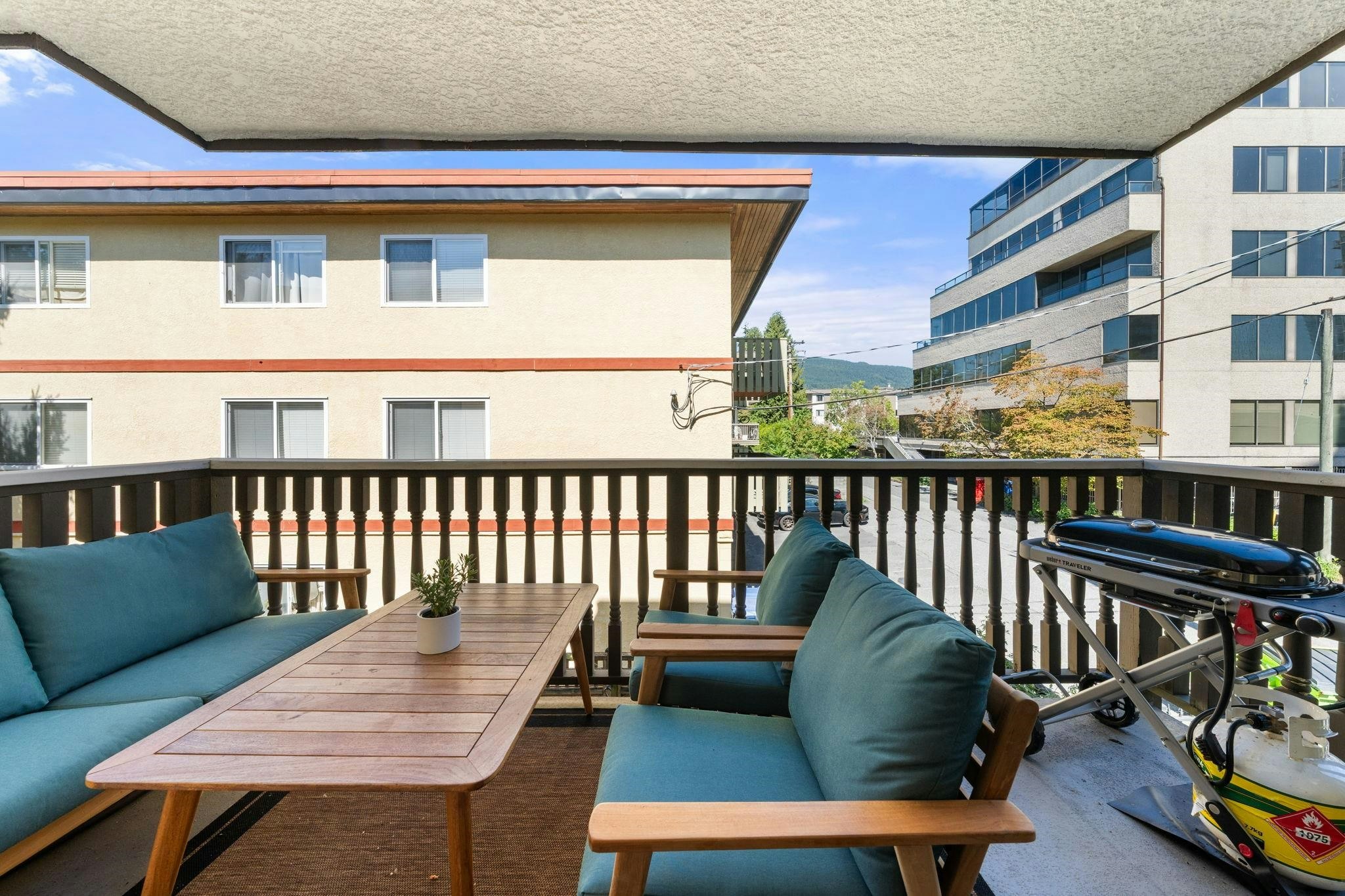 202-1610 Chesterfield Avenue, North Vancouver, BC, V7M 2N7 - 27