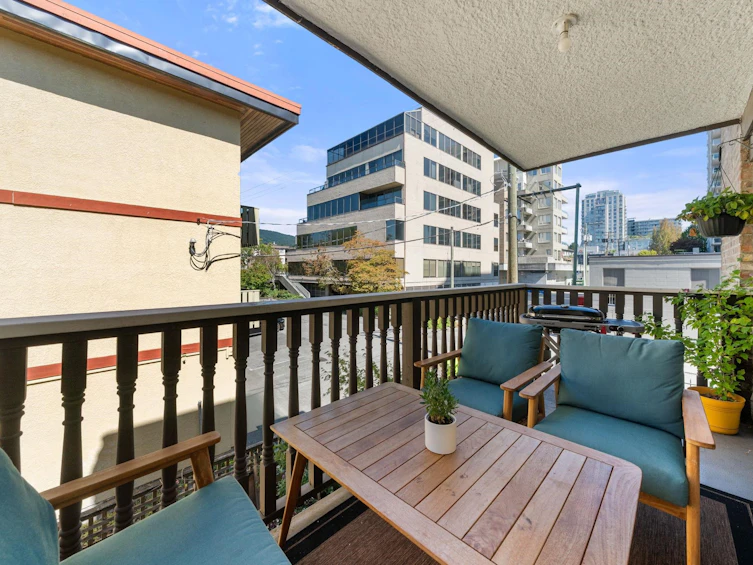 202-1610 Chesterfield Avenue, North Vancouver, BC, V7M 2N7 - 25