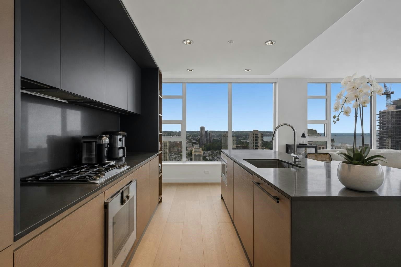 2701-1289 Hornby Street, Vancouver, BC, V6Z 0G7 - 12
