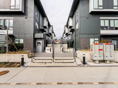 207-7161 17th Avenue - 2