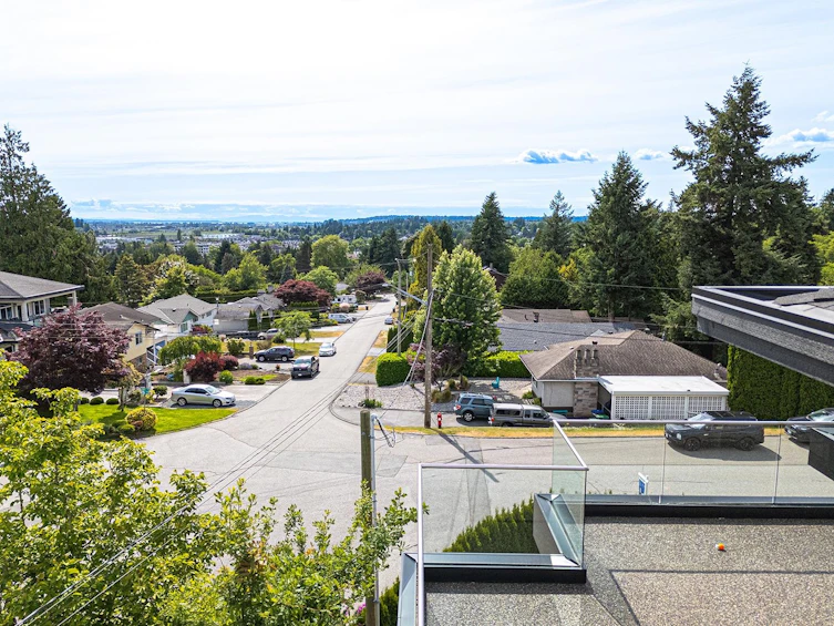 5920 181 Street, Surrey, BC, V3S 4T1 - 33