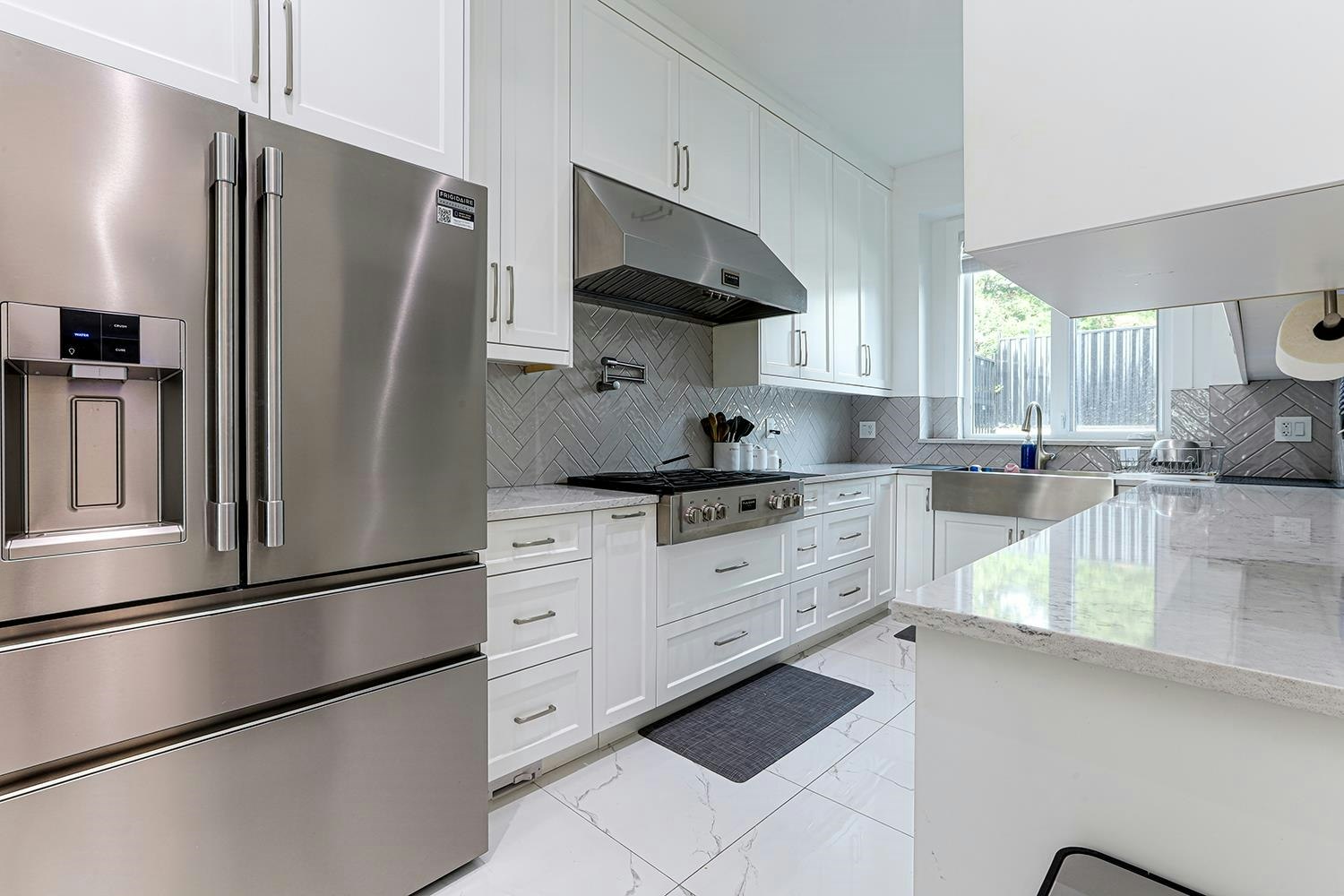 5920 181 Street, Surrey, BC, V3S 4T1 - 18