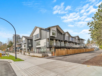 210-7161 17th Avenue - 2