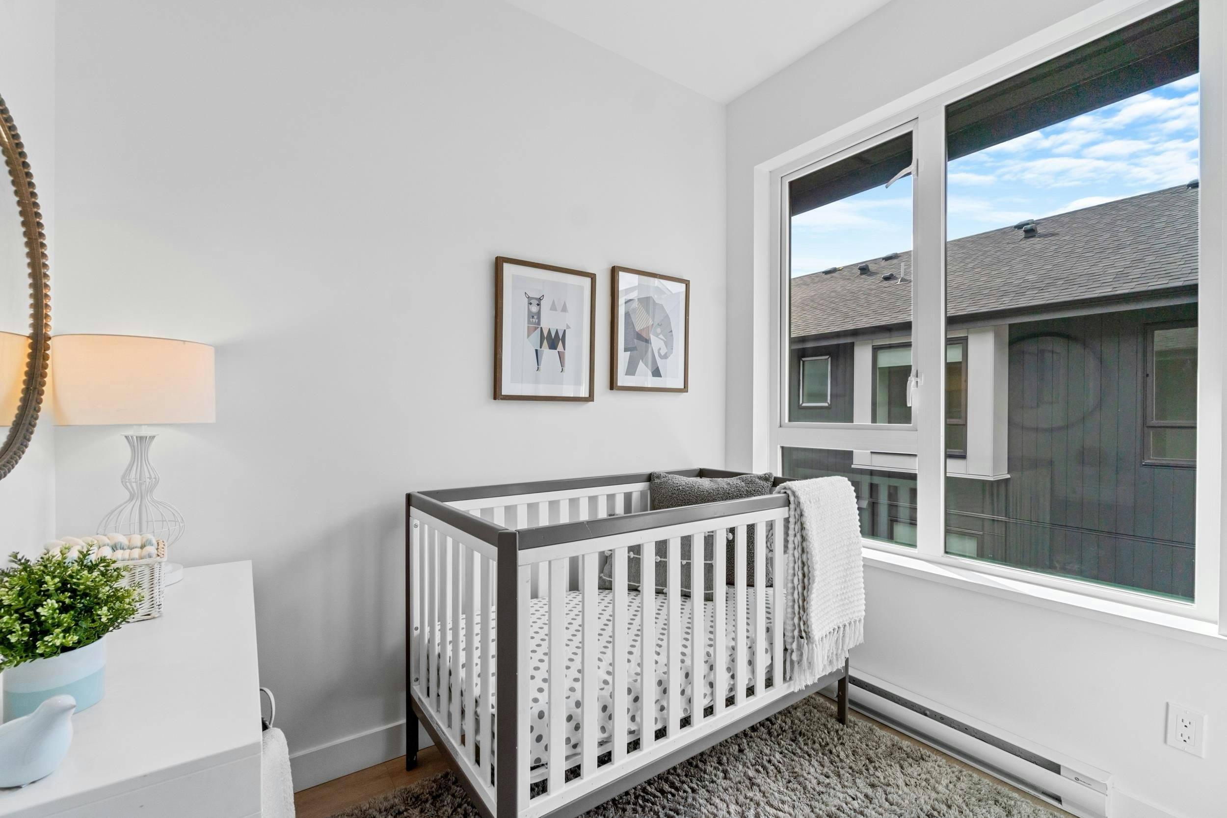 210-7161 17th Avenue, Burnaby, BC, V3N 0K1 - 17