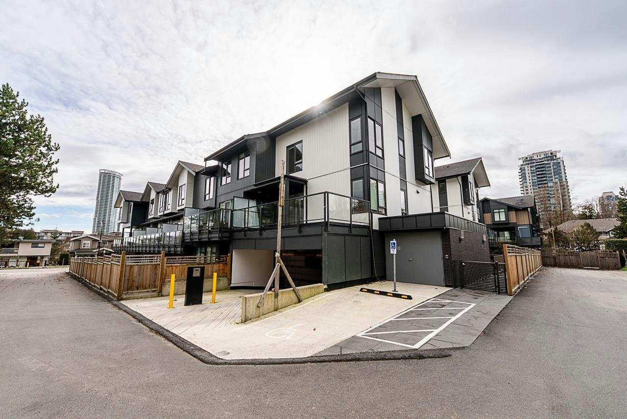 210-7161 17th Avenue, Burnaby, BC, V3N 0K1 - 29