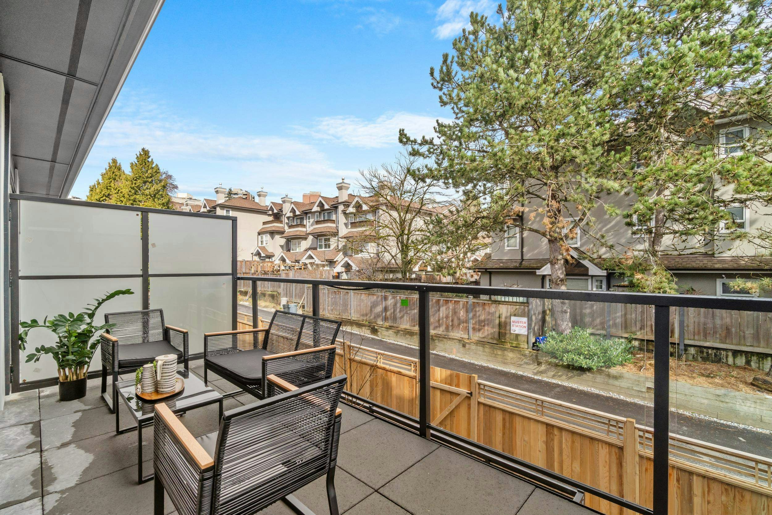 210-7161 17th Avenue, Burnaby, BC, V3N 0K1 - 12