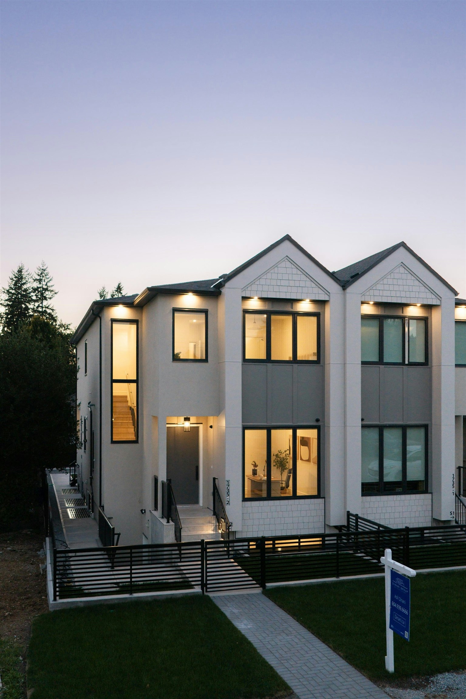 2-1735 Blaine Avenue - 2