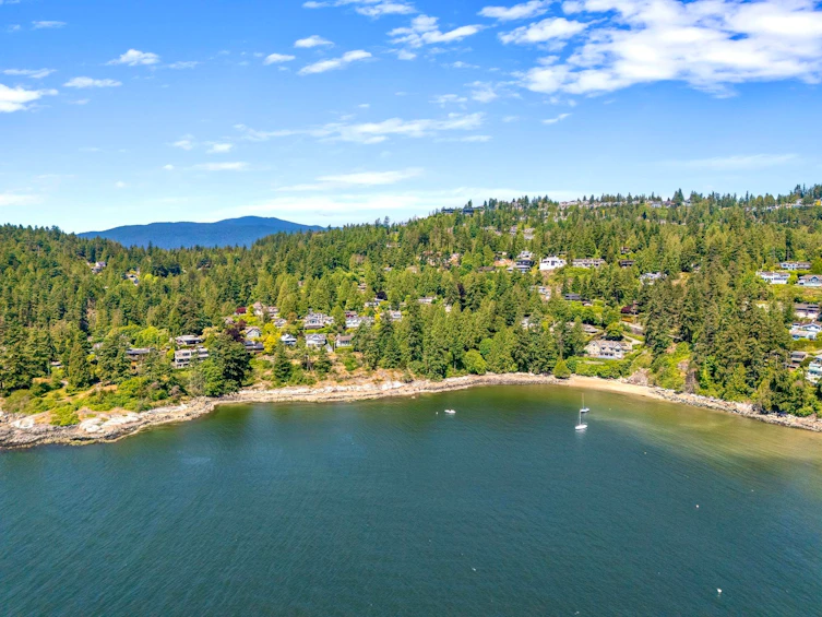 4704 Dogwood Lane, West Vancouver, BC, V7W 1J1 - 21