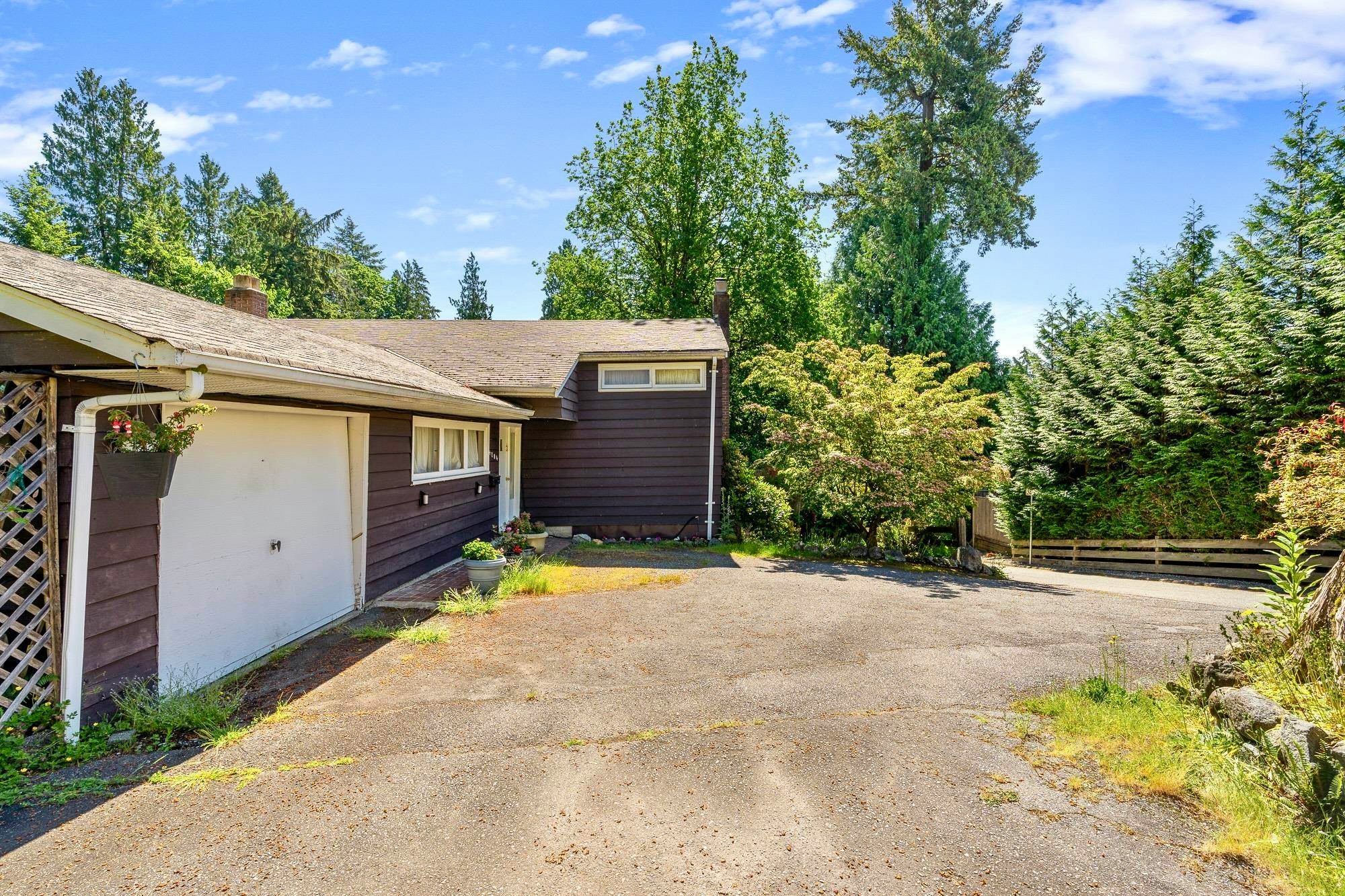 4704 Dogwood Lane, West Vancouver, BC, V7W 1J1 - 8