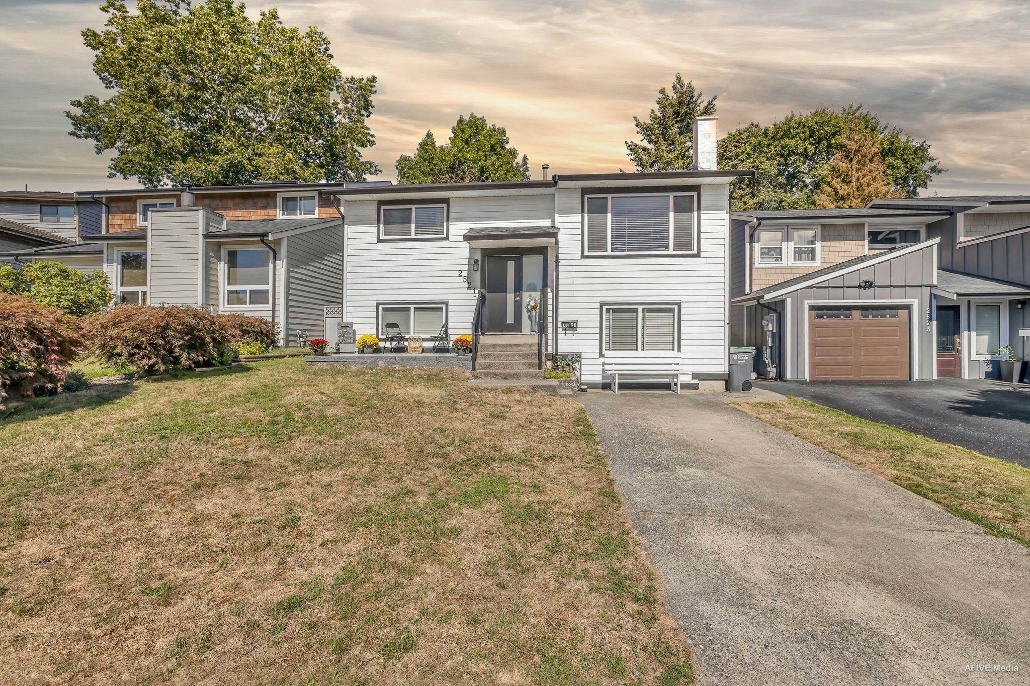 2521 Wilding Crescent, Langley, BC, V2Y 1C8