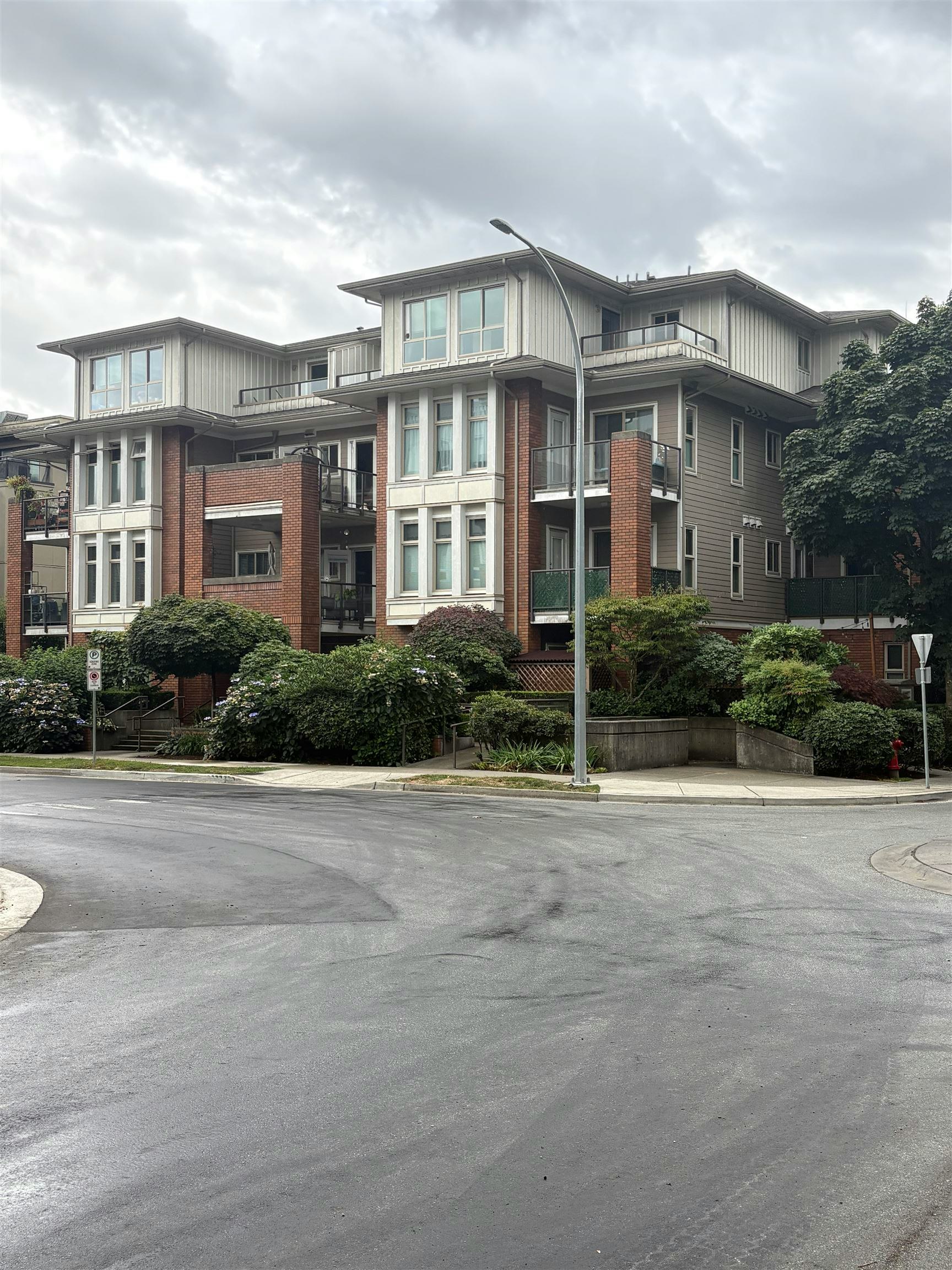 106-2488 Welcher Avenue, Port Coquitlam, BC, V3C 1X7