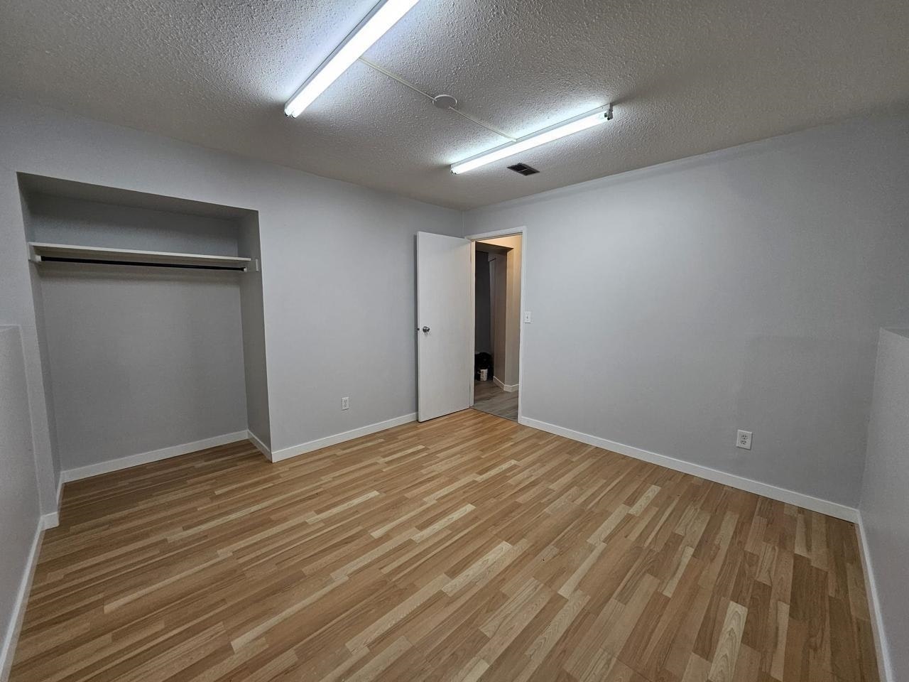 15118 91a Street, Surrey, BC, V3R 6X1 - 18