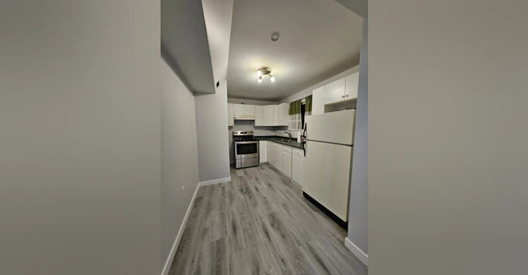 15118 91a Street, Surrey, BC, V3R 6X1 - 16