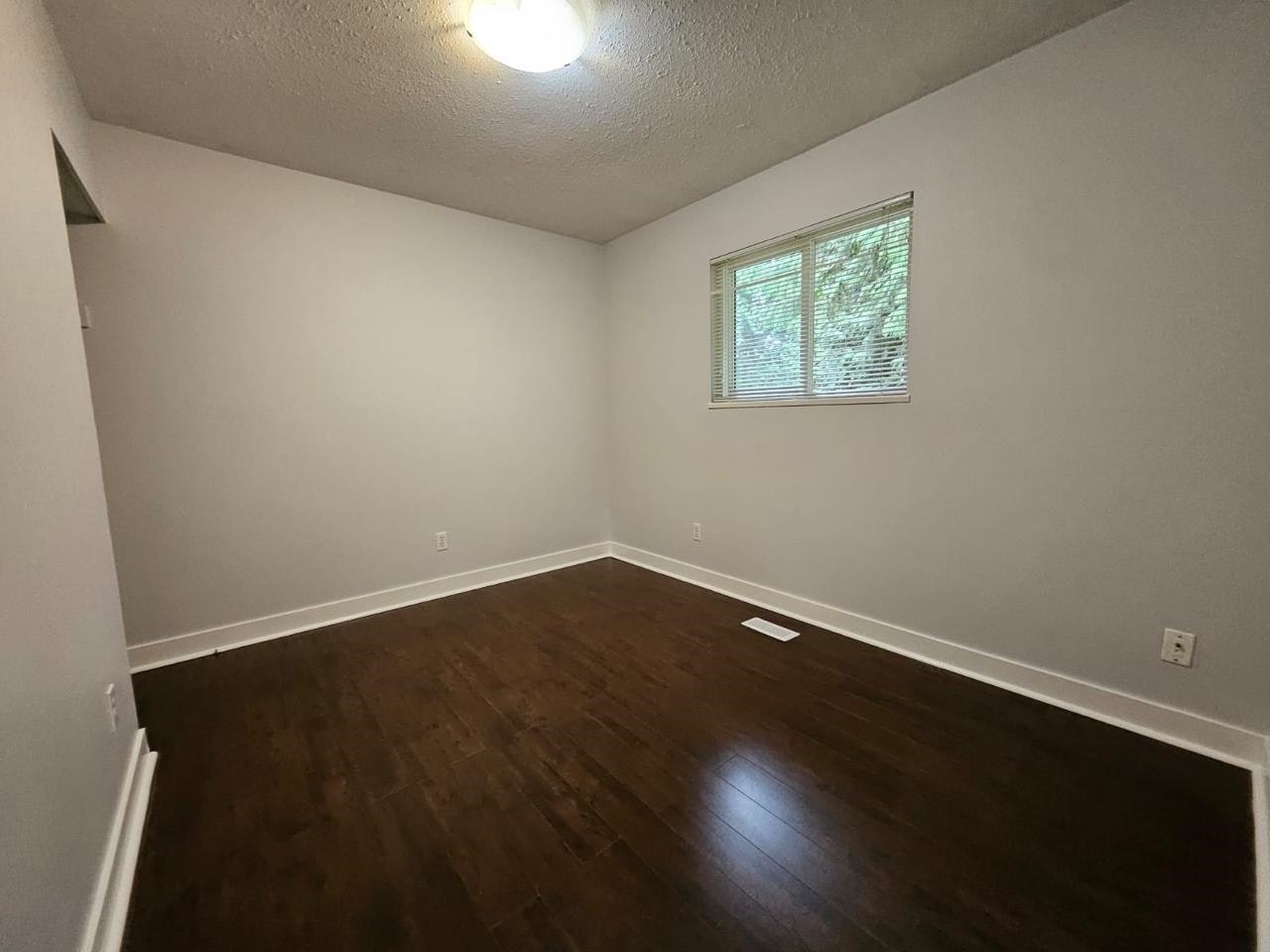 15118 91a Street, Surrey, BC, V3R 6X1 - 10