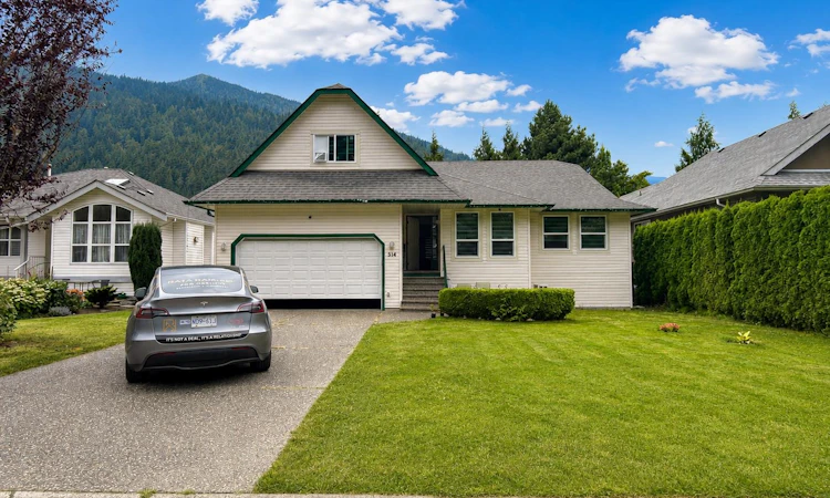 314 Miami River Drive