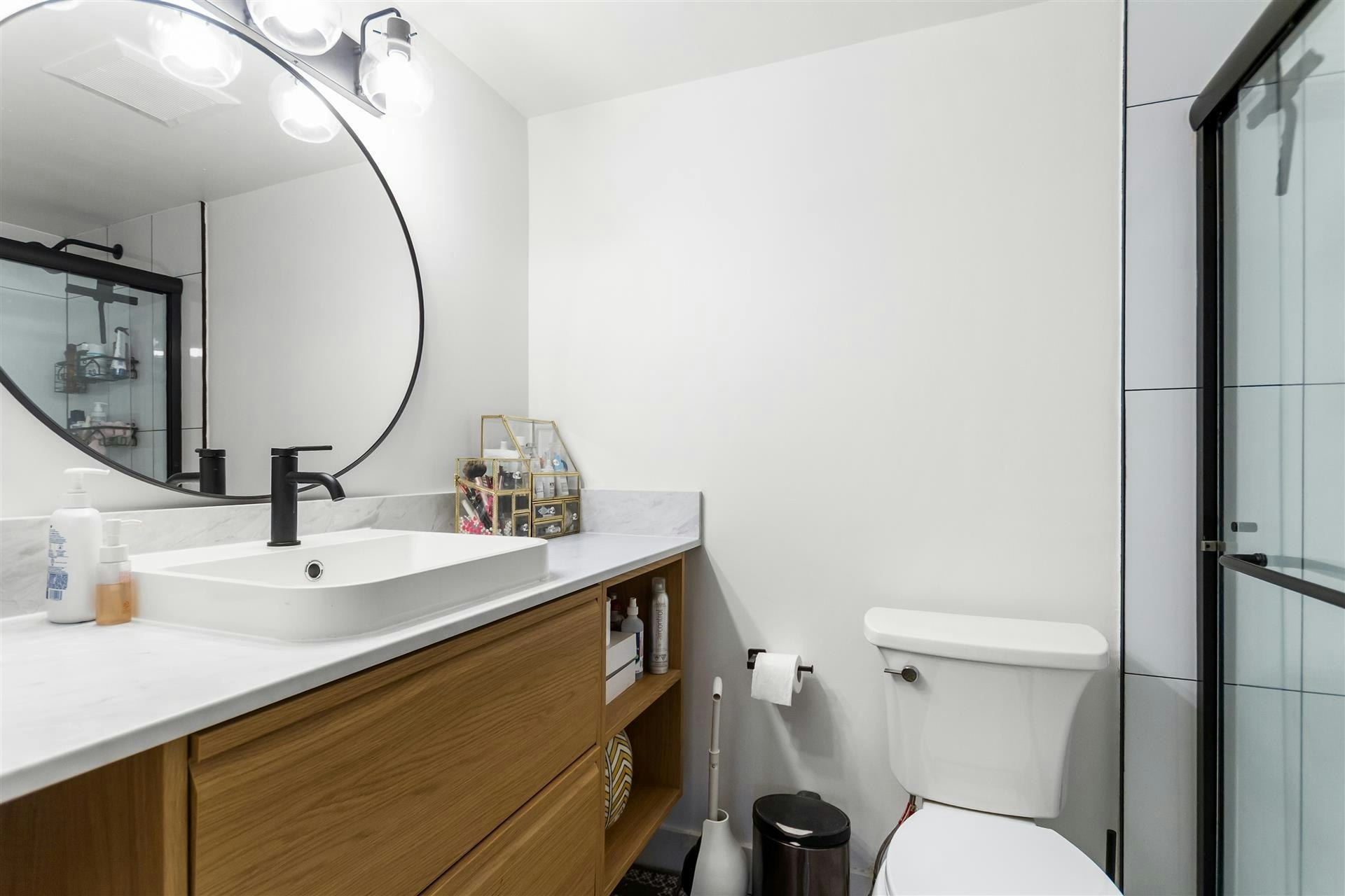 204-2240 Wall Street, Vancouver, BC, V5L 1B6 - 12