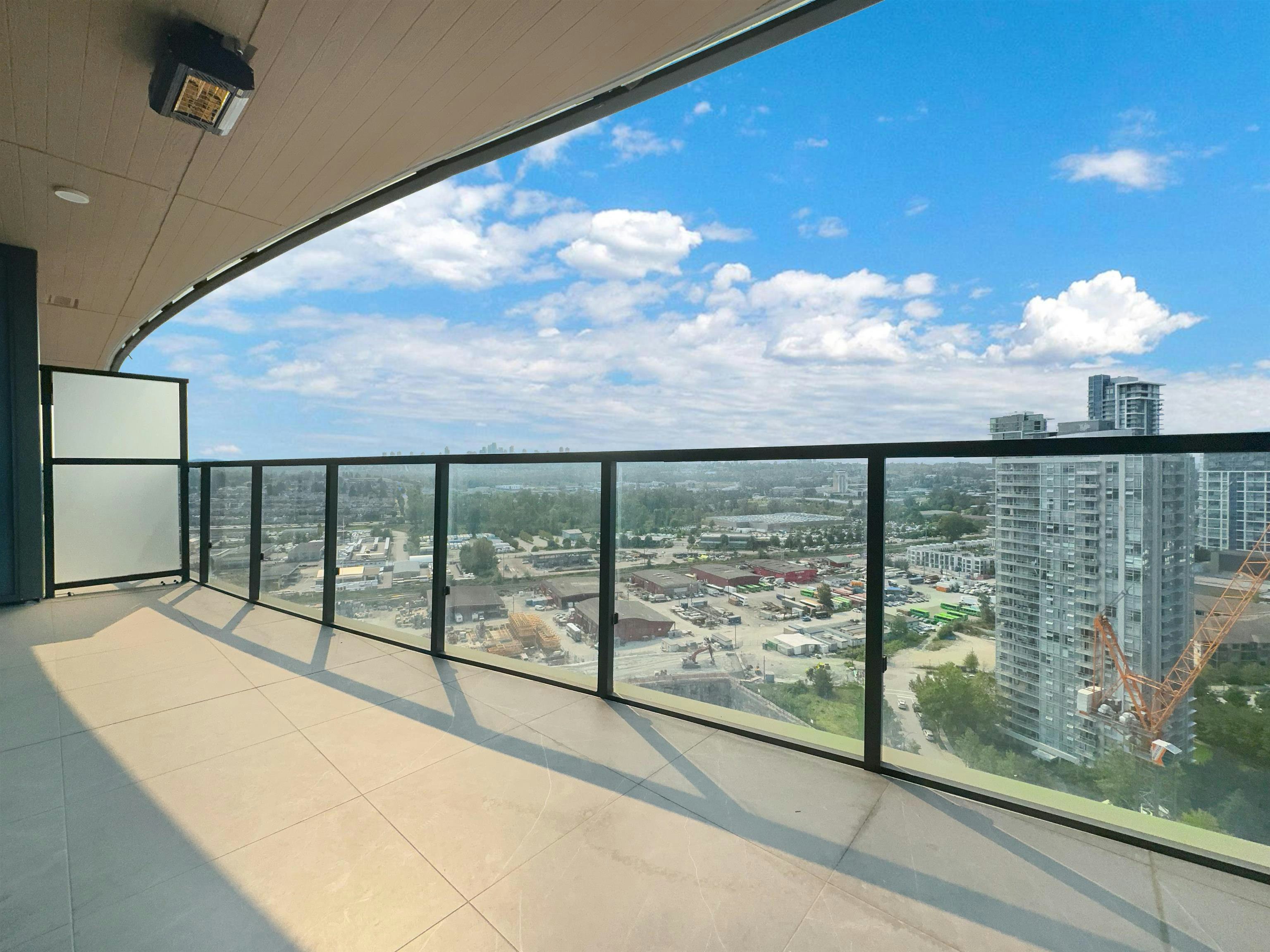 16xx-4890 Lougheed Highway, Burnaby, BC, V5C 0N2 - 16
