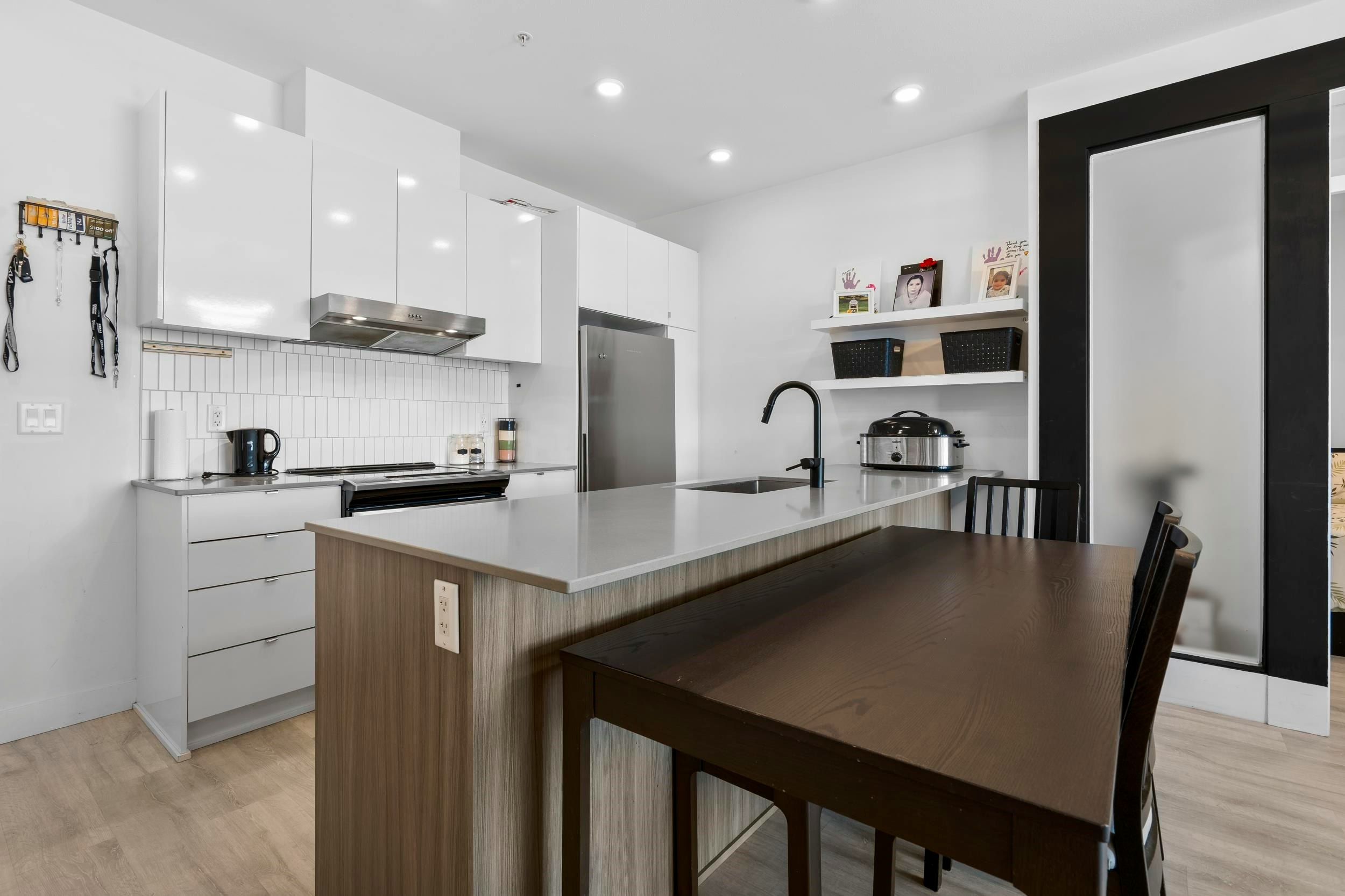 610-32828 Landeau Place - 4