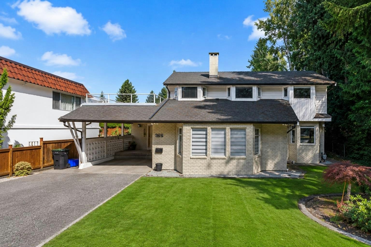 677 Gatensbury Street, Coquitlam, BC, V3J 5G9