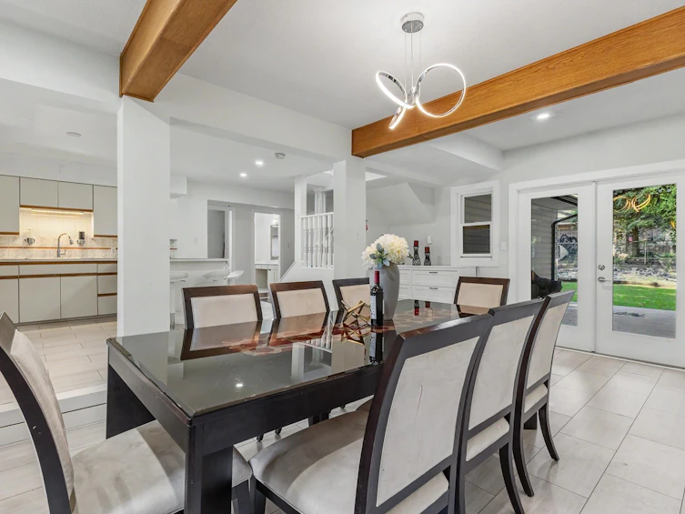 677 Gatensbury Street, Coquitlam, BC, V3J 5G9 - 9