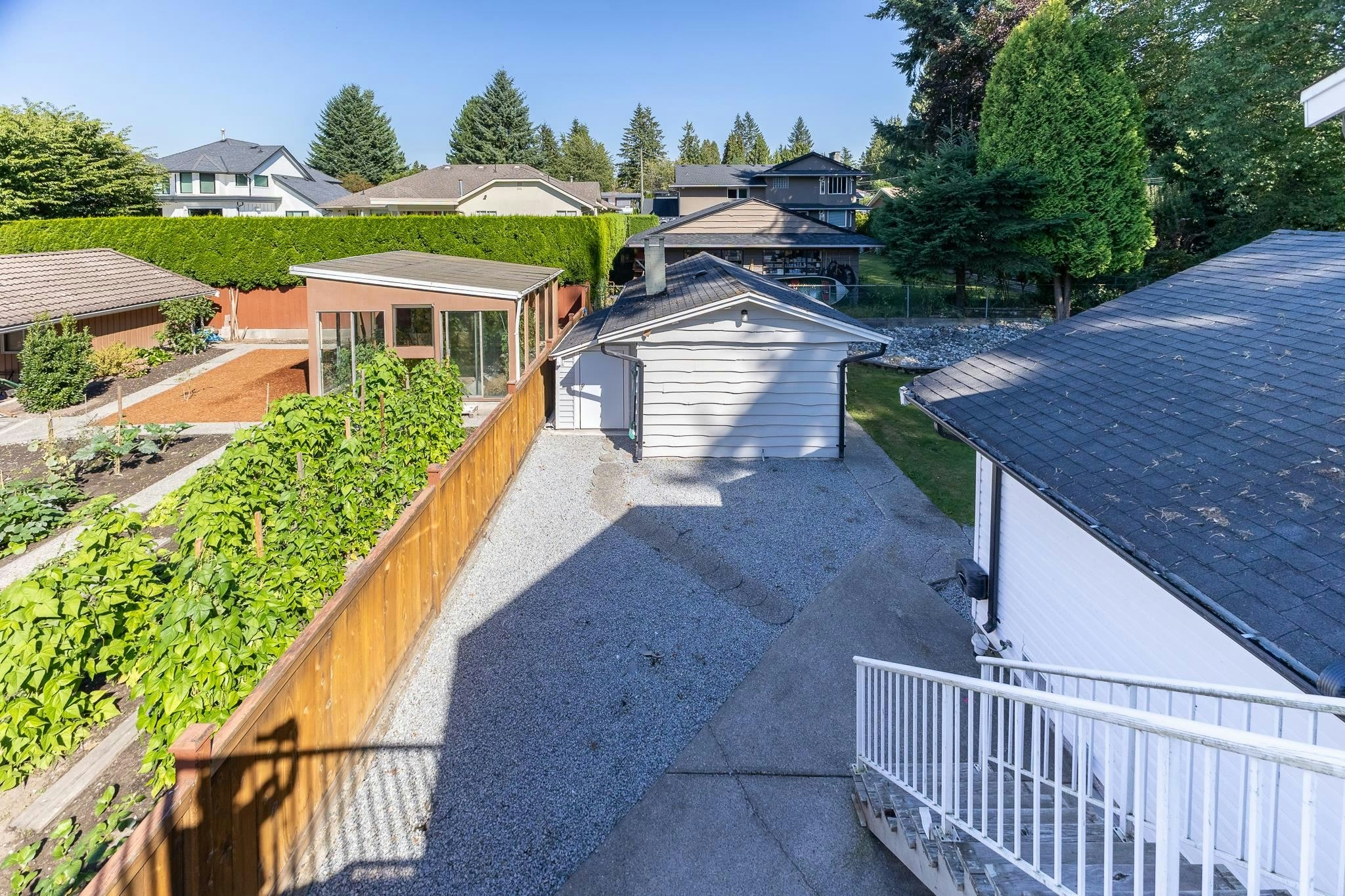 677 Gatensbury Street, Coquitlam, BC, V3J 5G9 - 25