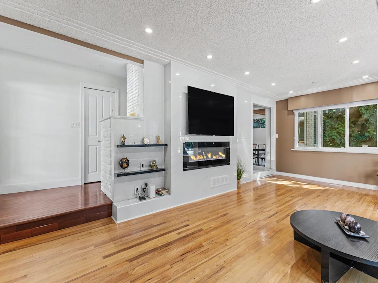 677 Gatensbury Street, Coquitlam, BC, V3J 5G9 - 5