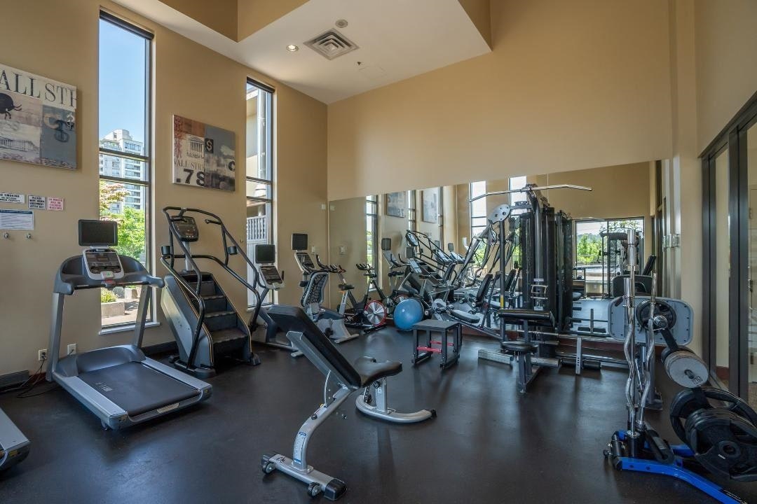 305-2345 Madison Avenue, Burnaby, BC, V5C 0B4 - 13