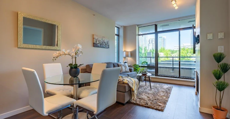 305-2345 Madison Avenue, Burnaby, BC, V5C 0B4 - 5
