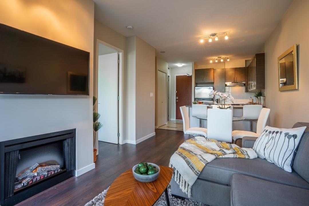 305-2345 Madison Avenue, Burnaby, BC, V5C 0B4 - 4