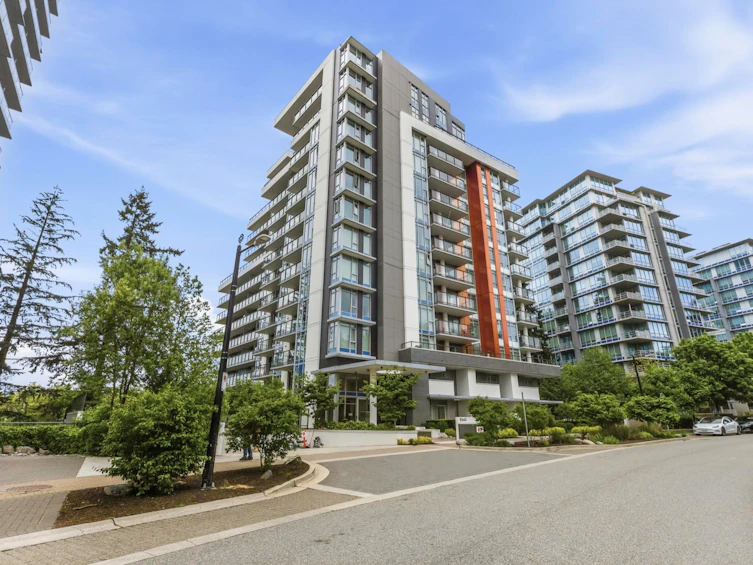 702-8940 University Crescent, Burnaby, BC, V5A 0E7 - 2