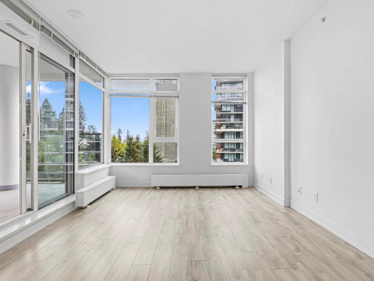 702-8940 University Crescent, Burnaby, BC, V5A 0E7 - 4