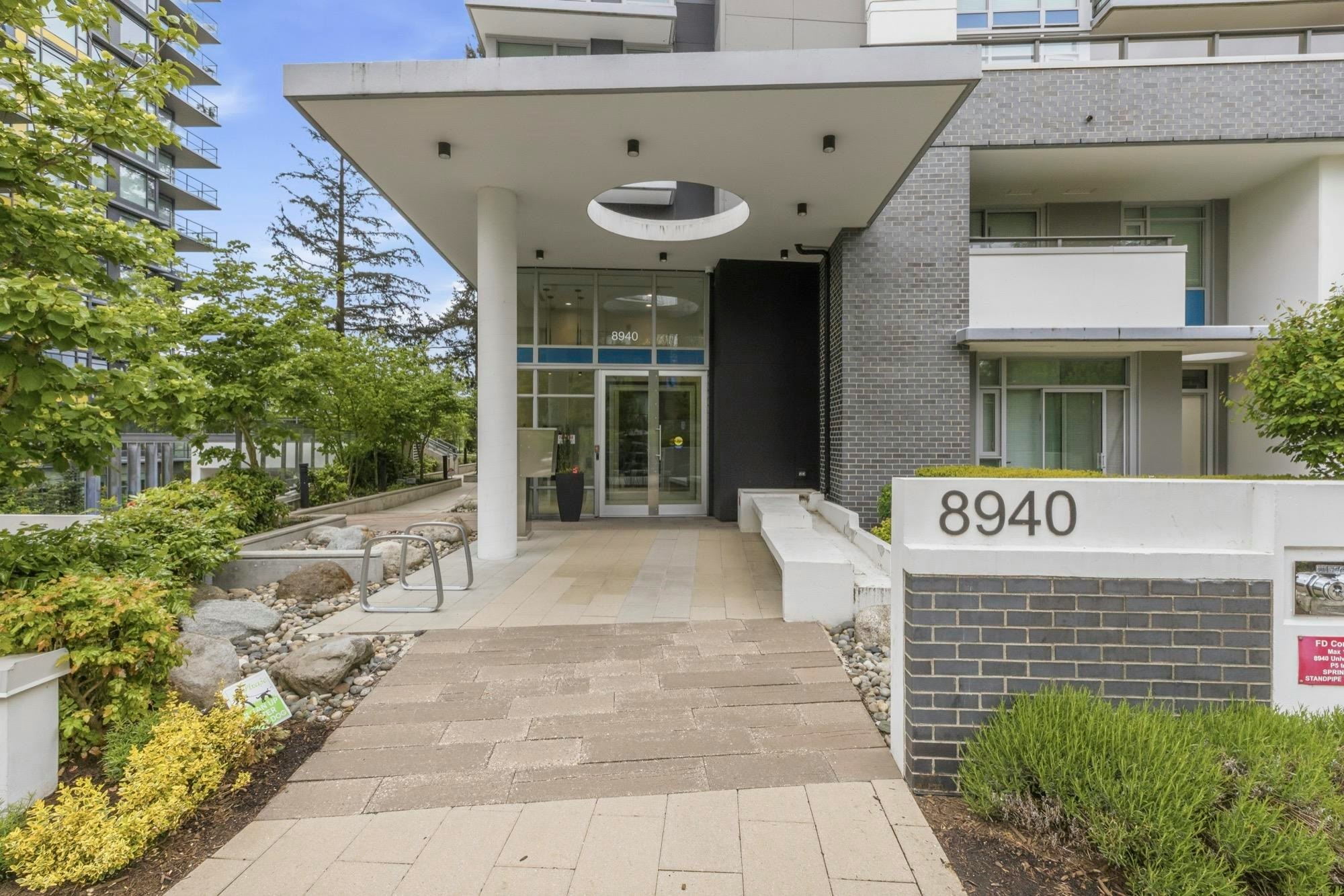 702-8940 University Crescent, Burnaby, BC, V5A 0E7