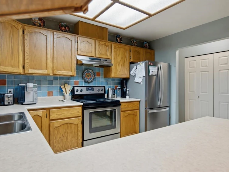 7-18960 Advent Road, Pitt Meadows, BC, V3Y 2G4 - 12