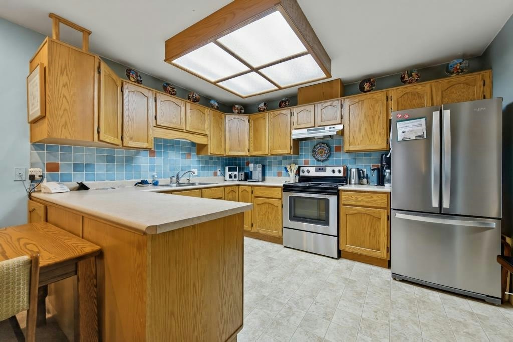 7-18960 Advent Road, Pitt Meadows, BC, V3Y 2G4 - 9