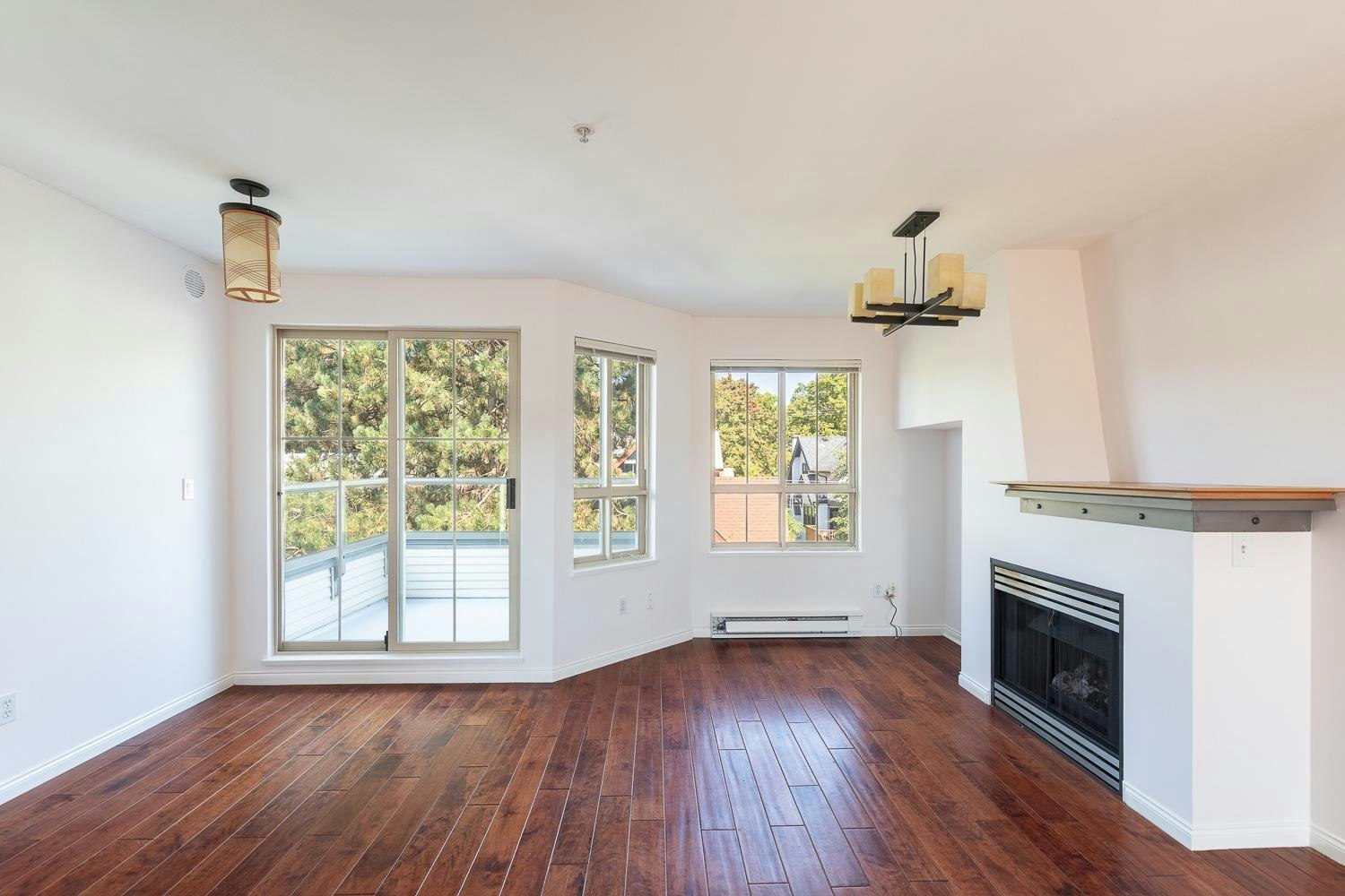 34-2375 W Broadway, Vancouver, BC, V6K 2E6 - 3