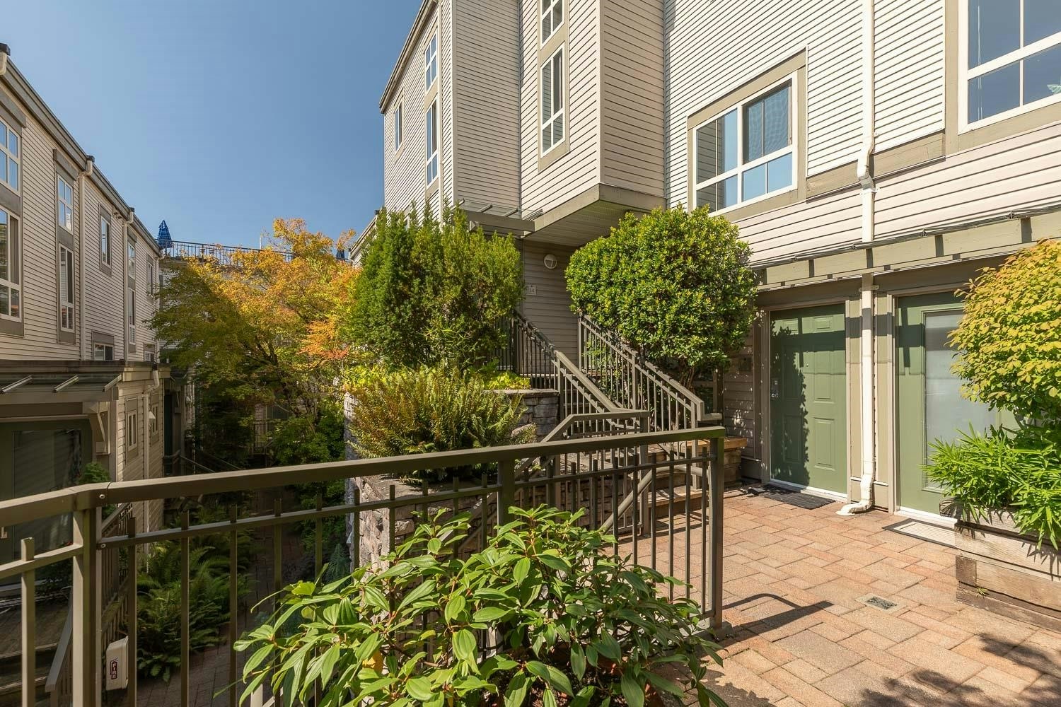 34-2375 W Broadway, Vancouver, BC, V6K 2E6 - 2