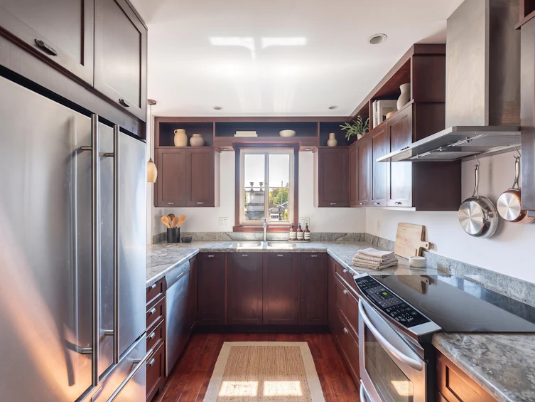 34-2375 W Broadway, Vancouver, BC, V6K 2E6 - 13