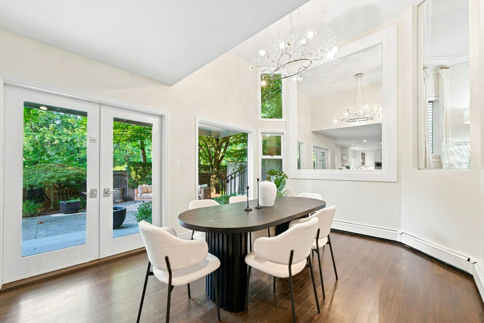 4245 Nautilus Close, Vancouver, BC, V6R 4L1 - 11