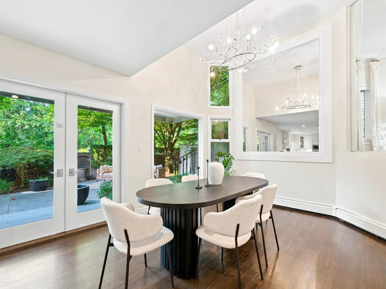 4245 Nautilus Close, Vancouver, BC, V6R 4L1 - 11